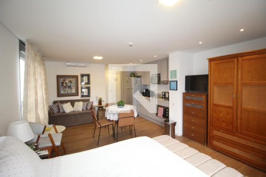 Studio de apartamento para alugar com 1 quarto, 42m² em Petrópolis, Porto Alegre