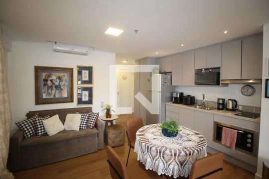Studio de apartamento para alugar com 1 quarto, 42m² em Petrópolis, Porto Alegre