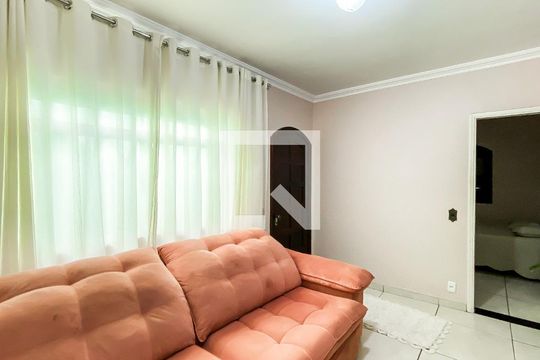 Casa para alugar com 3 quartos, 150m² em Engenheiro Goulart, São Paulo