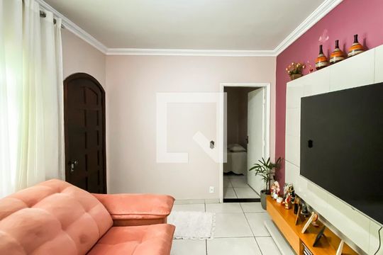 Sala  de casa para alugar com 3 quartos, 150m² em Engenheiro Goulart, São Paulo