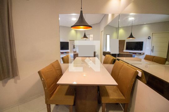 Sala de Jantar de casa para alugar com 1 quarto, 45m² em Capão Redondo, São Paulo