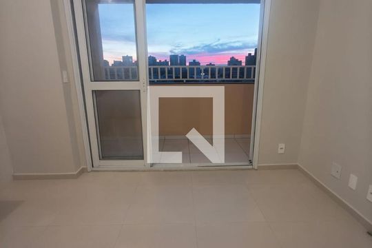 Sala de apartamento para alugar com 2 quartos, 51m² em Jardim Topazio, São José dos Campos