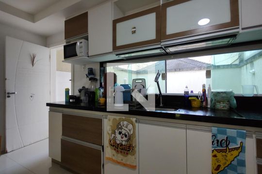 Cozinha - Armários de casa de condomínio à venda com 3 quartos, 112m² em Anil, Rio de Janeiro
