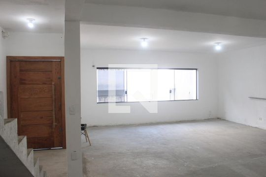 Sala de casa à venda com 3 quartos, 240m² em Santa Paula, São Caetano do Sul