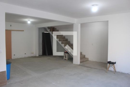 Sala de casa à venda com 3 quartos, 240m² em Santa Paula, São Caetano do Sul