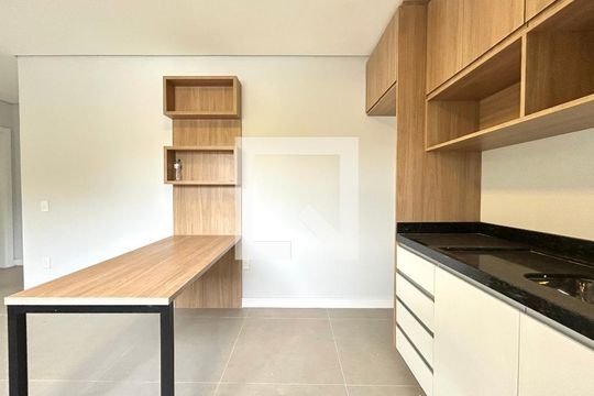 Studio de kitnet/studio para alugar com 1 quarto, 38m² em Campeche, Florianópolis
