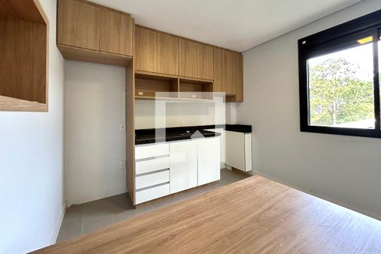 Studio de kitnet/studio para alugar com 1 quarto, 38m² em Campeche, Florianópolis