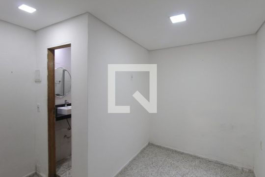 Quarto de kitnet/studio para alugar com 1 quarto, 35m² em Jardim Felicidade, Belo Horizonte