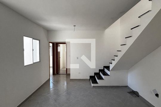 Sala  de apartamento à venda com 2 quartos, 120m² em Vila Suíça, Santo André