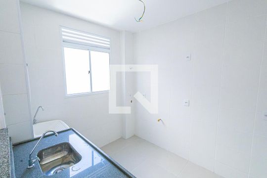 Cozinha de apartamento à venda com 2 quartos, 45m² em Paquetá, Belo Horizonte