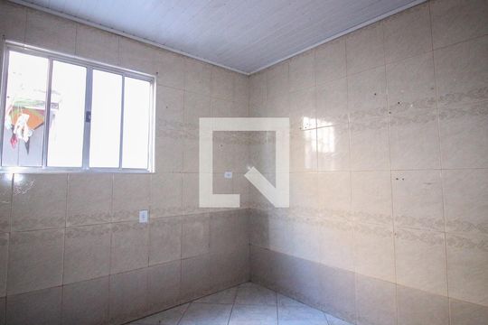 Cozinha de casa para alugar com 1 quarto, 33m² em Vila Ema, São Paulo