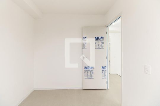 Quarto 1 de apartamento para alugar com 2 quartos, 33m² em Vila Matilde, São Paulo