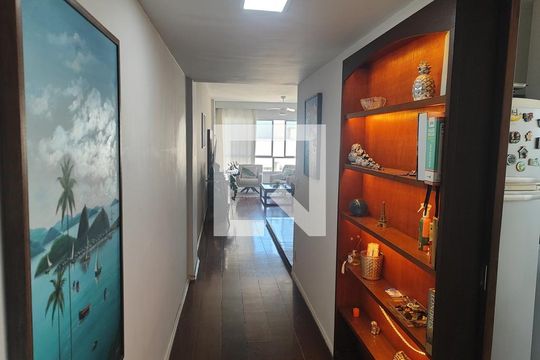 Sala de apartamento para alugar com 3 quartos, 200m² em Ipanema, Rio de Janeiro