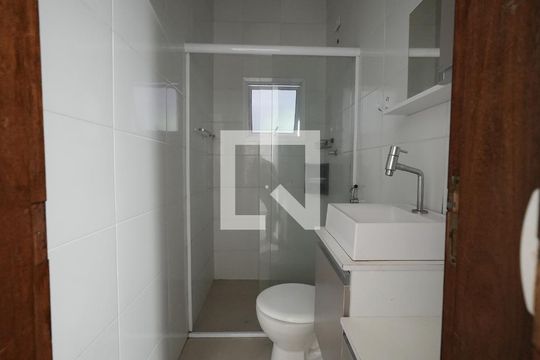 Casa para alugar com 2 quartos, 112m² em Vila Scarpelli, Santo André