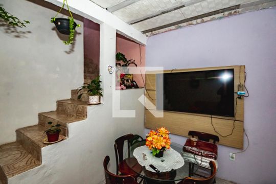 Sala de casa à venda com 3 quartos, 80m² em Trevo, Belo Horizonte