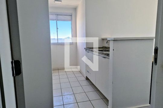 Cozinha de apartamento para alugar com 2 quartos, 55m² em Jardim do Lago II, Campinas
