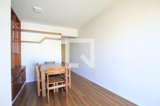 Apartamento para alugar com 3 quartos, 70m² em Cambuci, São Paulo