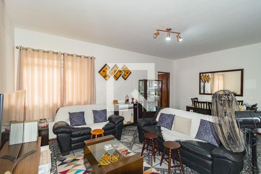 Sala de casa à venda com 4 quartos, 360m² em Cambuci, São Paulo