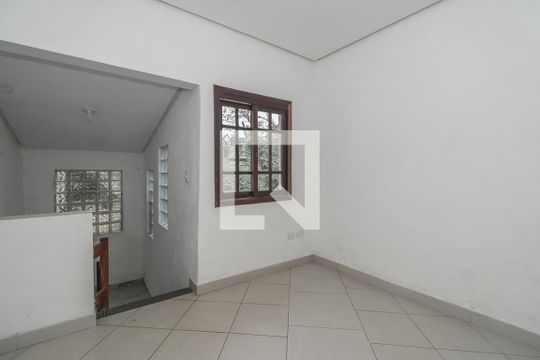 Sala 2 de casa à venda com 4 quartos, 218m² em Costa E Silva, Porto Alegre