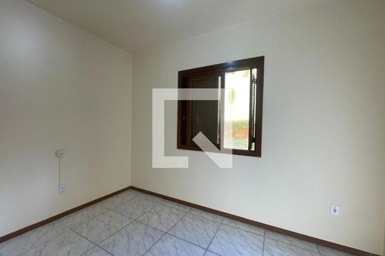 Casa à venda com 3 quartos, 75m² em Campestre, São Leopoldo