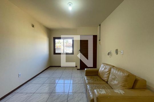Casa à venda com 3 quartos, 75m² em Campestre, São Leopoldo