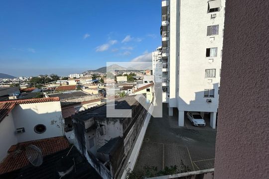 Vista do Quarto 1 de apartamento para alugar com 2 quartos, 40m² em Vila Valqueire, Rio de Janeiro