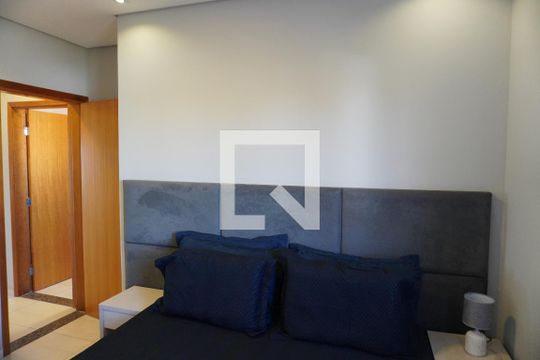 Quarto Suíte de apartamento para alugar com 2 quartos, 79m² em Parque Novo Mundo, Americana
