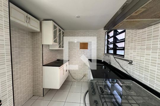 Cozinha de casa para alugar com 3 quartos, 94m² em Esplanada dos Barreiros, São Vicente