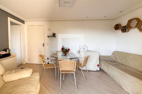 Sala de apartamento à venda com 2 quartos, 45m² em Planalto, São Bernardo do Campo