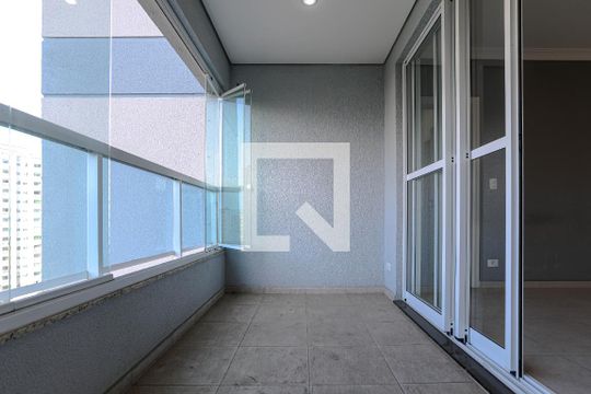 Sacada de apartamento para alugar com 3 quartos, 86m² em Loteamento Mogilar, Mogi das Cruzes