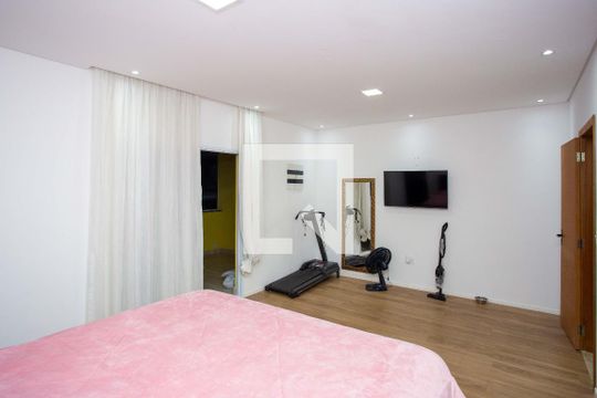 Quarto Suíte de casa à venda com 3 quartos, 380m² em Casa Grande, Diadema