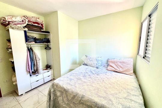 Suite 1 de casa de condomínio para alugar com 2 quartos, 64m² em Jardim Popular, São Paulo