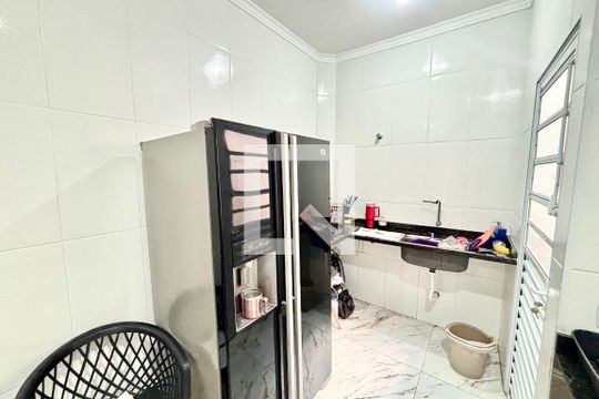 Cozinha e Área de Serviço de casa de condomínio para alugar com 2 quartos, 64m² em Jardim Popular, São Paulo