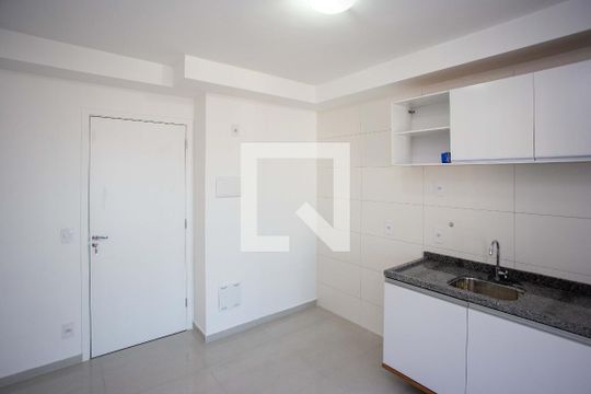 Sala/Cozinha de apartamento para alugar com 2 quartos, 45m² em Centro, Diadema
