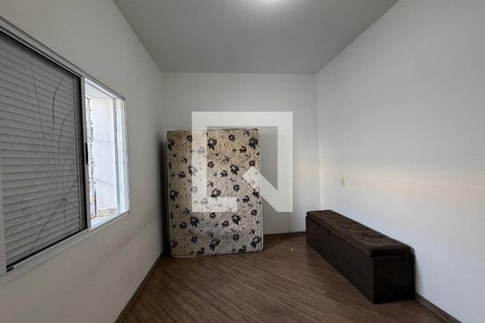 Quarto 2 de casa para alugar com 2 quartos, 168m² em Quarta Parada, São Paulo