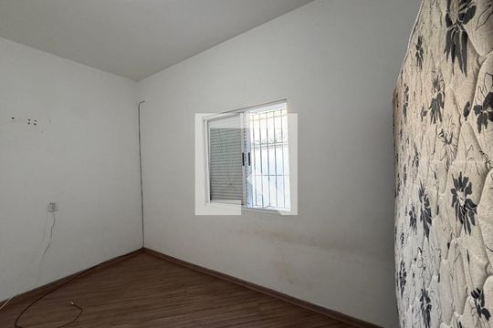 Quarto 2 de casa para alugar com 2 quartos, 168m² em Quarta Parada, São Paulo