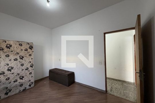 Quarto 2 de casa para alugar com 2 quartos, 168m² em Quarta Parada, São Paulo