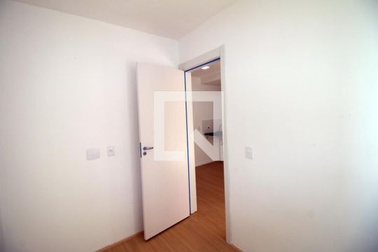 Quarto 2 de apartamento para alugar com 2 quartos, 40m² em Irajá, Rio de Janeiro