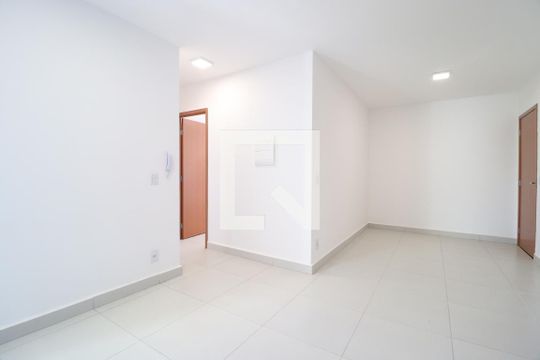 Apartamento para alugar com 2 quartos, 52m² em Novo Mundo, Uberlândia