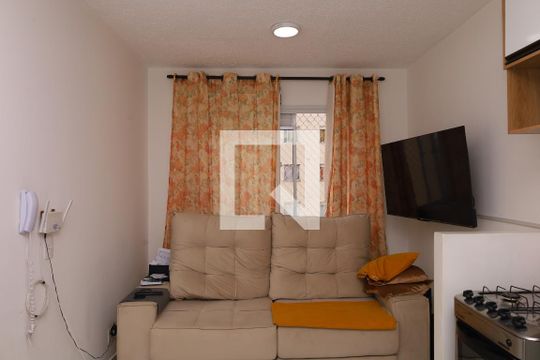 Apartamento para alugar com 2 quartos, 33m² em Itaquera, São Paulo