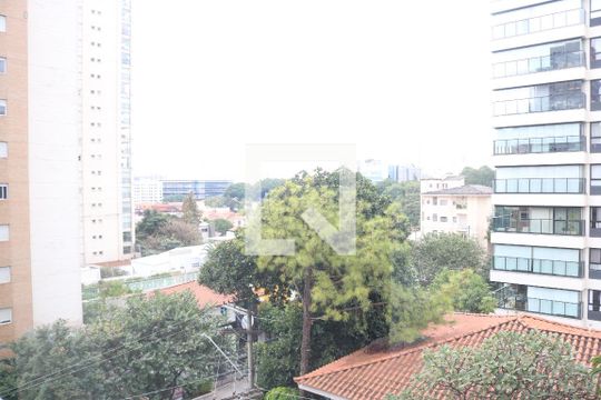 Quarto 1 de apartamento para alugar com 2 quartos, 40m² em Água Branca, São Paulo
