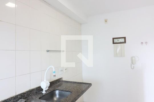 Cozinha  de apartamento para alugar com 2 quartos, 49m² em Ferrazópolis, São Bernardo do Campo