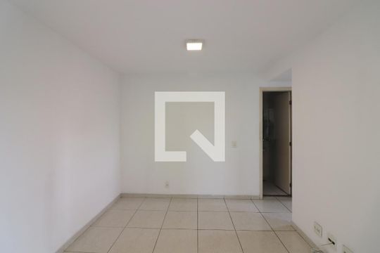 Sala  de apartamento para alugar com 2 quartos, 49m² em Ferrazópolis, São Bernardo do Campo