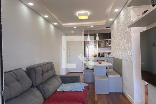 Sala de apartamento à venda com 2 quartos, 54m² em Vila Osasco, Osasco