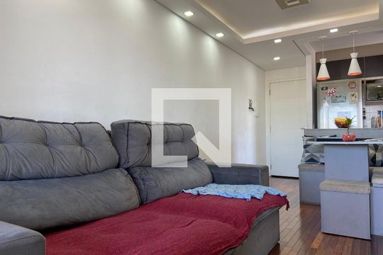 Sala de apartamento à venda com 2 quartos, 54m² em Vila Osasco, Osasco