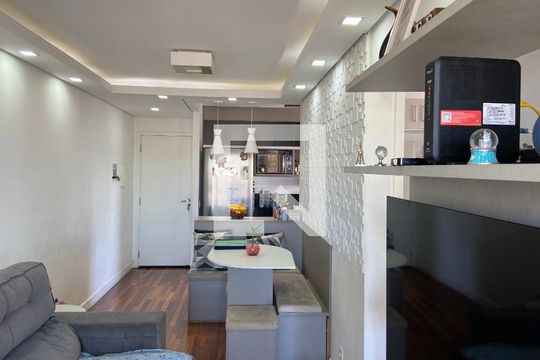 Sala de apartamento à venda com 2 quartos, 54m² em Vila Osasco, Osasco