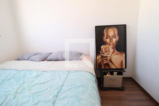 Quarto 1 de apartamento para alugar com 2 quartos, 45m² em Jardim Inconfidencia, Uberlândia