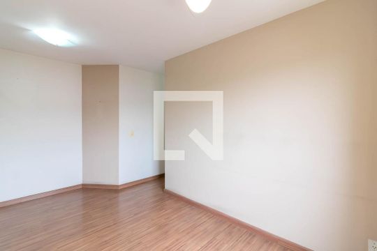 Sala de apartamento à venda com 2 quartos, 50m² em Vila Roque, São Paulo
