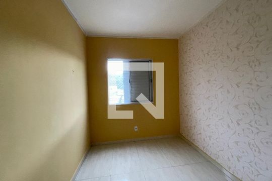 Quarto 1 de apartamento para alugar com 2 quartos, 47m² em Petrópolis, Cotia