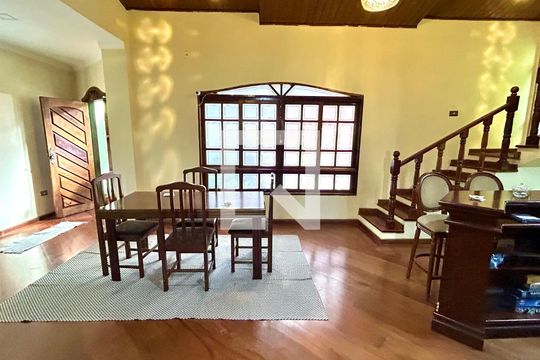 Sala de casa à venda com 4 quartos, 395m² em Parque Continental I, Guarulhos